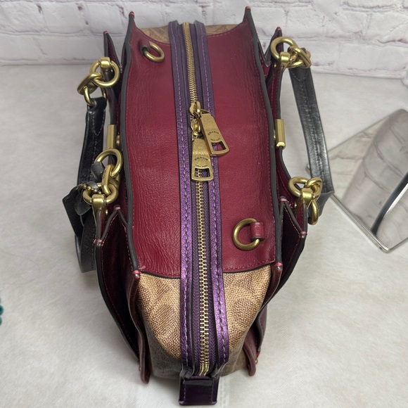 Coach Dreamer Endless Possibilities of New York City Handbag + Leather Crossbody - Picture 8 of 16